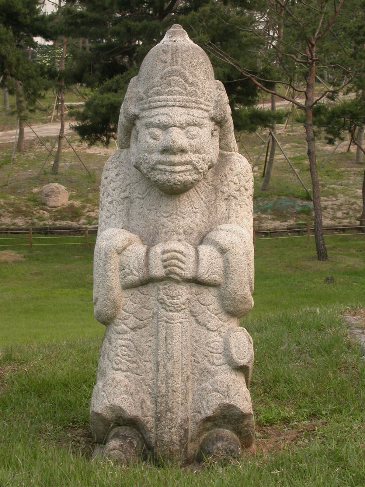 의릉 전경