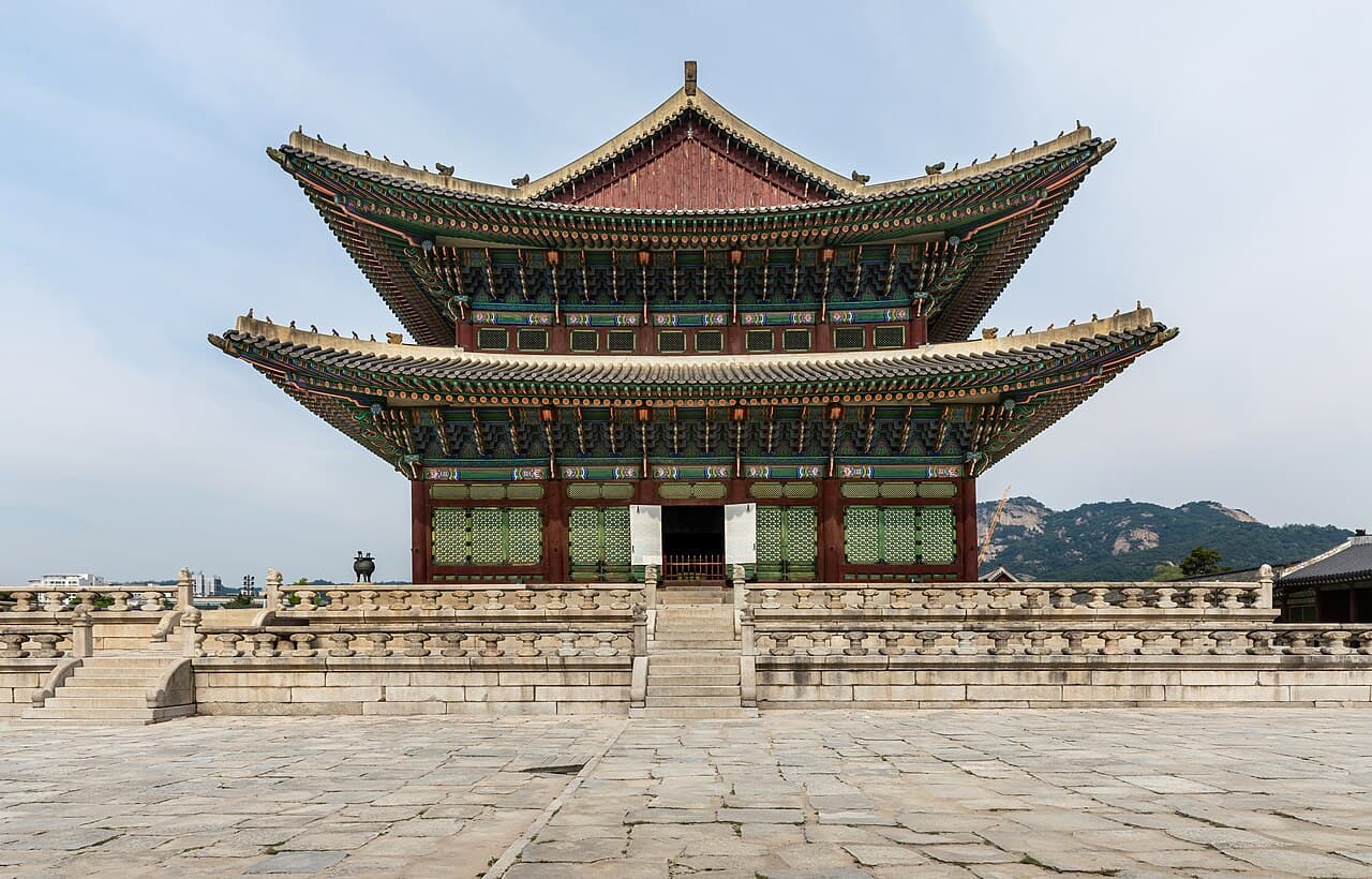 근정전 전경