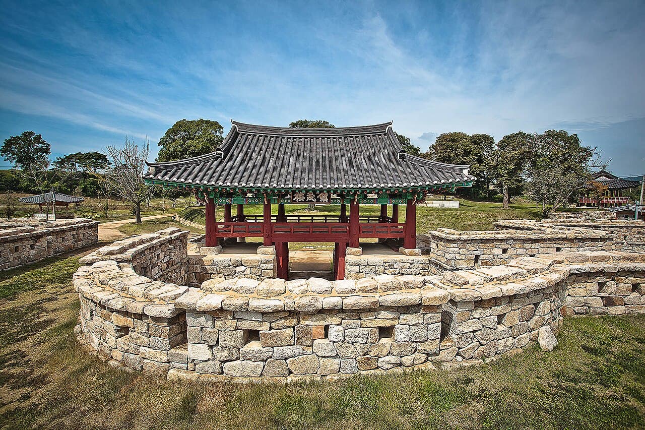 무장읍성 전경