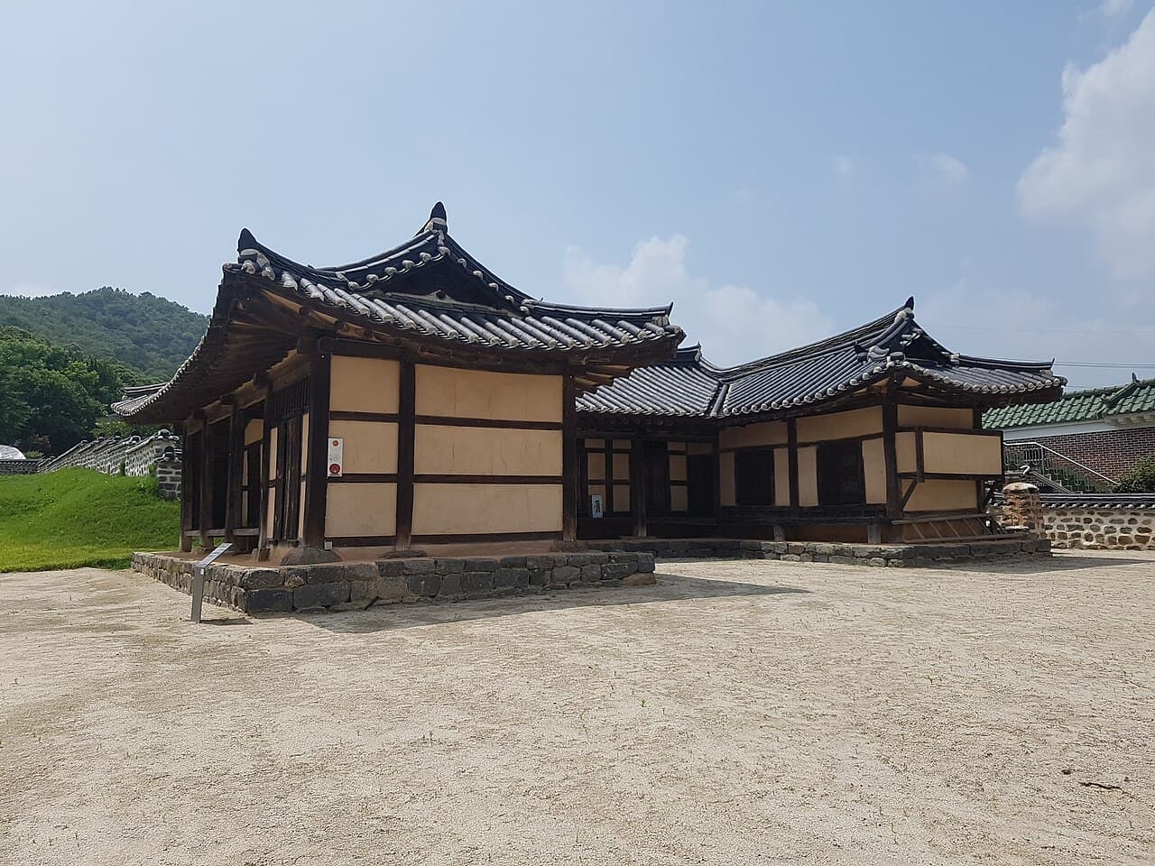 홍산 형방청 전경